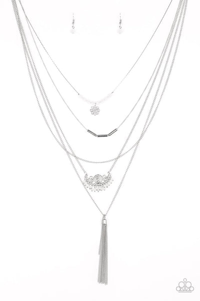 paparazzi-jewelry-malibu-mixer-white-necklace-patty-conns-bling-boutique
