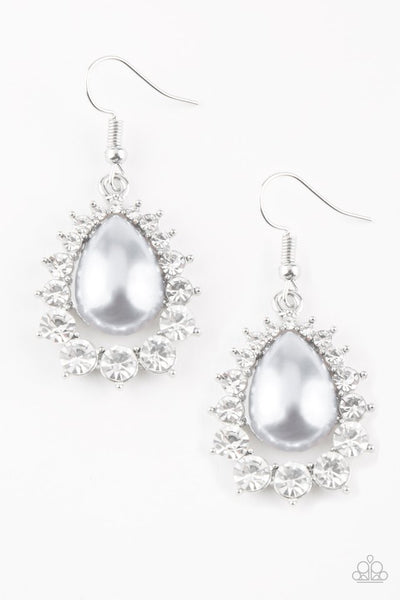 paparazzi-jewelry-regal-renewal-silver-earrings-patty-conns-bling-boutique