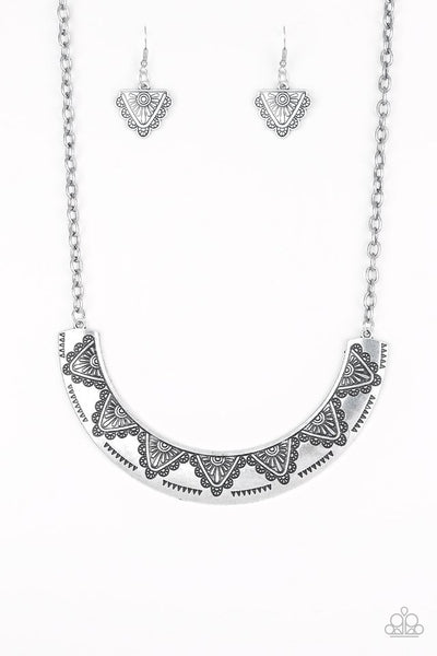 paparazzi-jewelry-persian-pharaoh-silver-necklace-patty-conns-bling-boutique