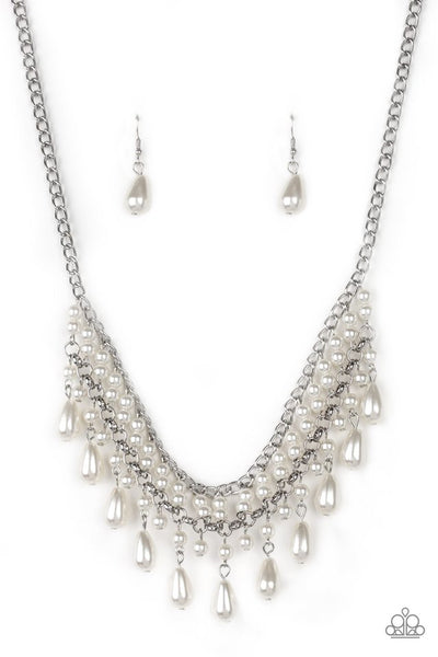 paparazzi-jewelry-the-guest-list-white-necklace-patty-conns-bling-boutique