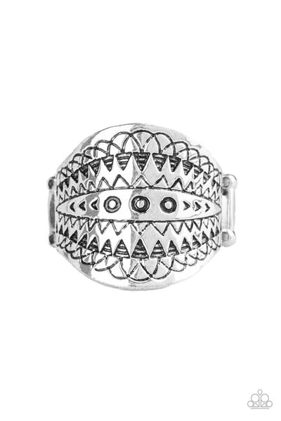 paparazzi-jewelry-tiki-tribe-silver-ring-patty-conns-bling-boutique