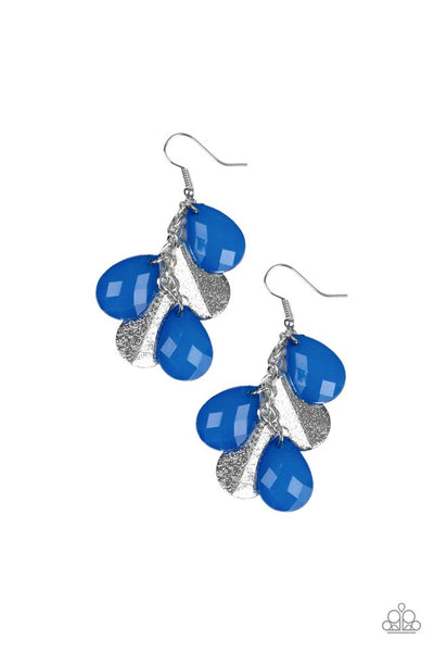 paparazzi-jewelry-seaside-stunner-blue-earrings-patty-conns-bling-boutique