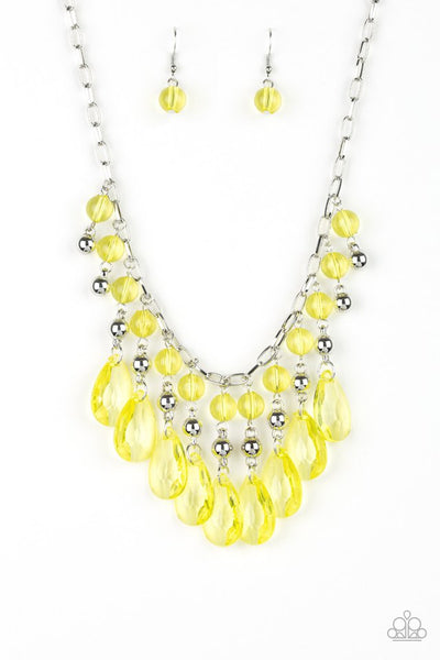 paparazzi-jewelry-beauty-school-drop-out-yellow-necklace-patty-conns-bling-boutique