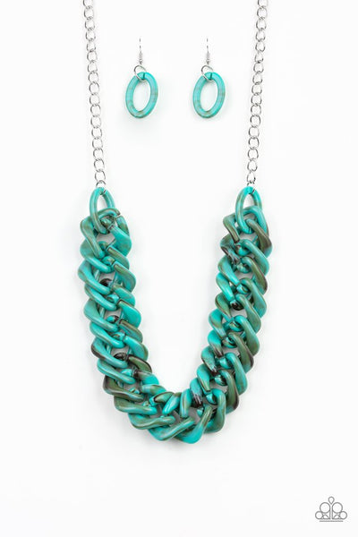 paparazzi-jewelry-comin-in-haute-blue-necklace-patty-conns-bling-boutique