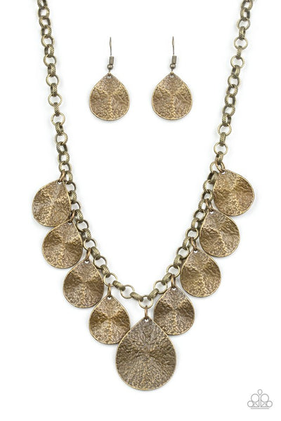 paparazzi-jewelry-texture-storm-brass-necklace-patty-conns-bling-boutique