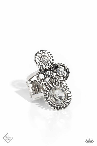 paparazzi-jewelry-blowing-off-steampunk-white-ring-patty-conns-bling-boutique